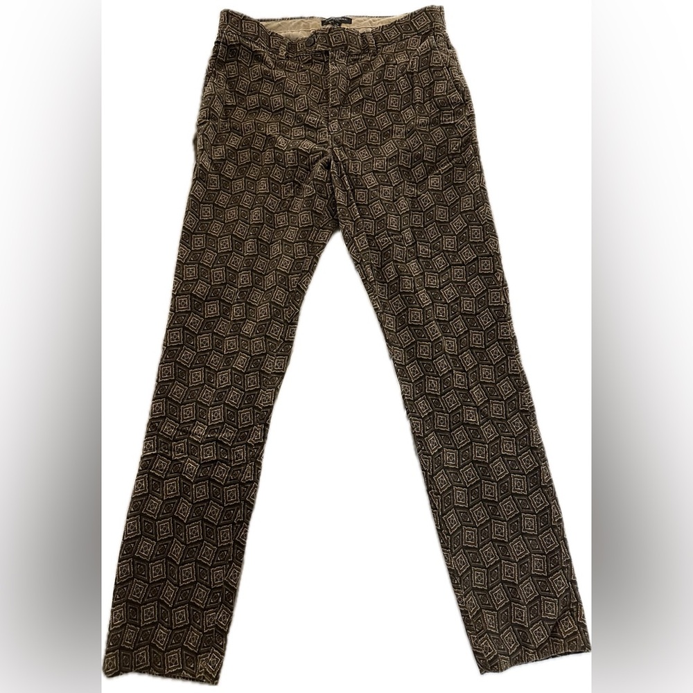 Funky men’s corduroy Banana Republic pants.